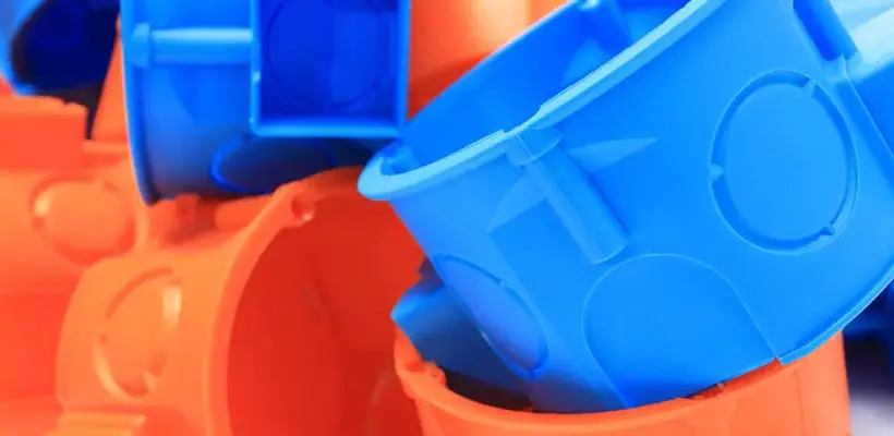 Recyclable durable colorful rotomolding products