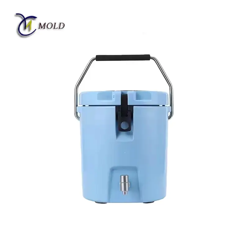 rotomolding-insulated-water-cooler-spigot