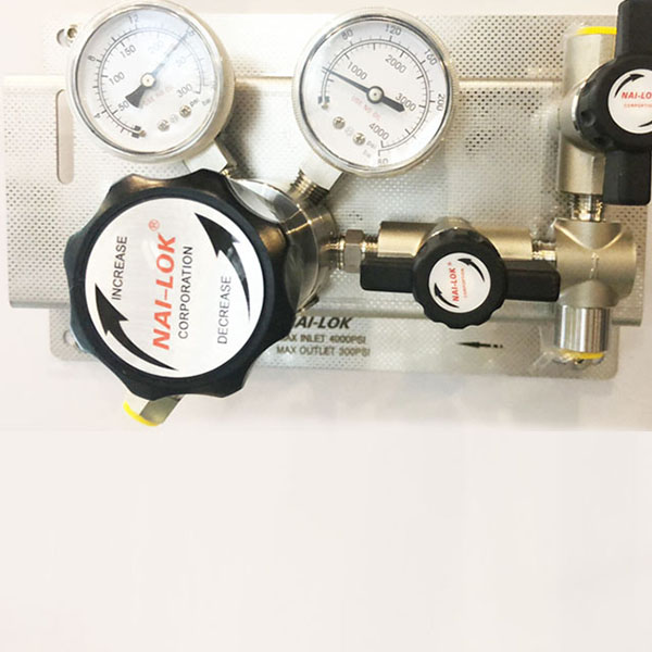 Safety Considerations When Utilizing a Helium Regulator