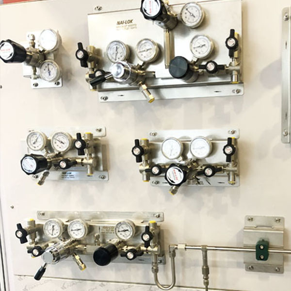 With the Semi-Automatic Changeover System
