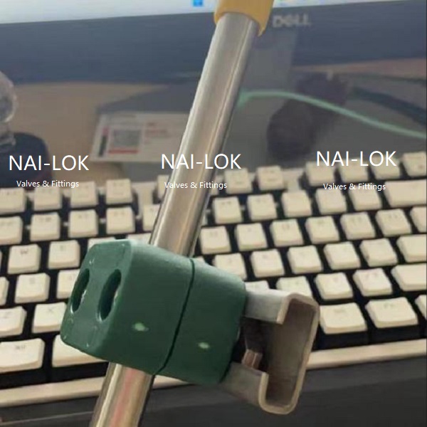 Hydraulic Tube Pipe Clamp Double Layer Plastic Pipe Clamps Standard Metric Tube Hose Clips for 25mm Outer Diameter Pipe