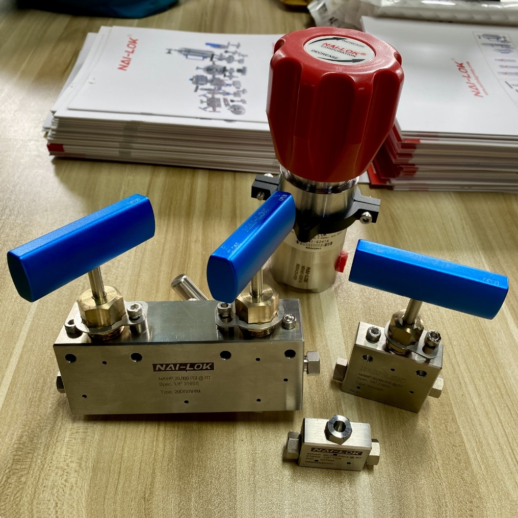 20,000 psi Double Block and Bleed (DBB) Needle Valves | Ultra High Pressure Valves and Fittings