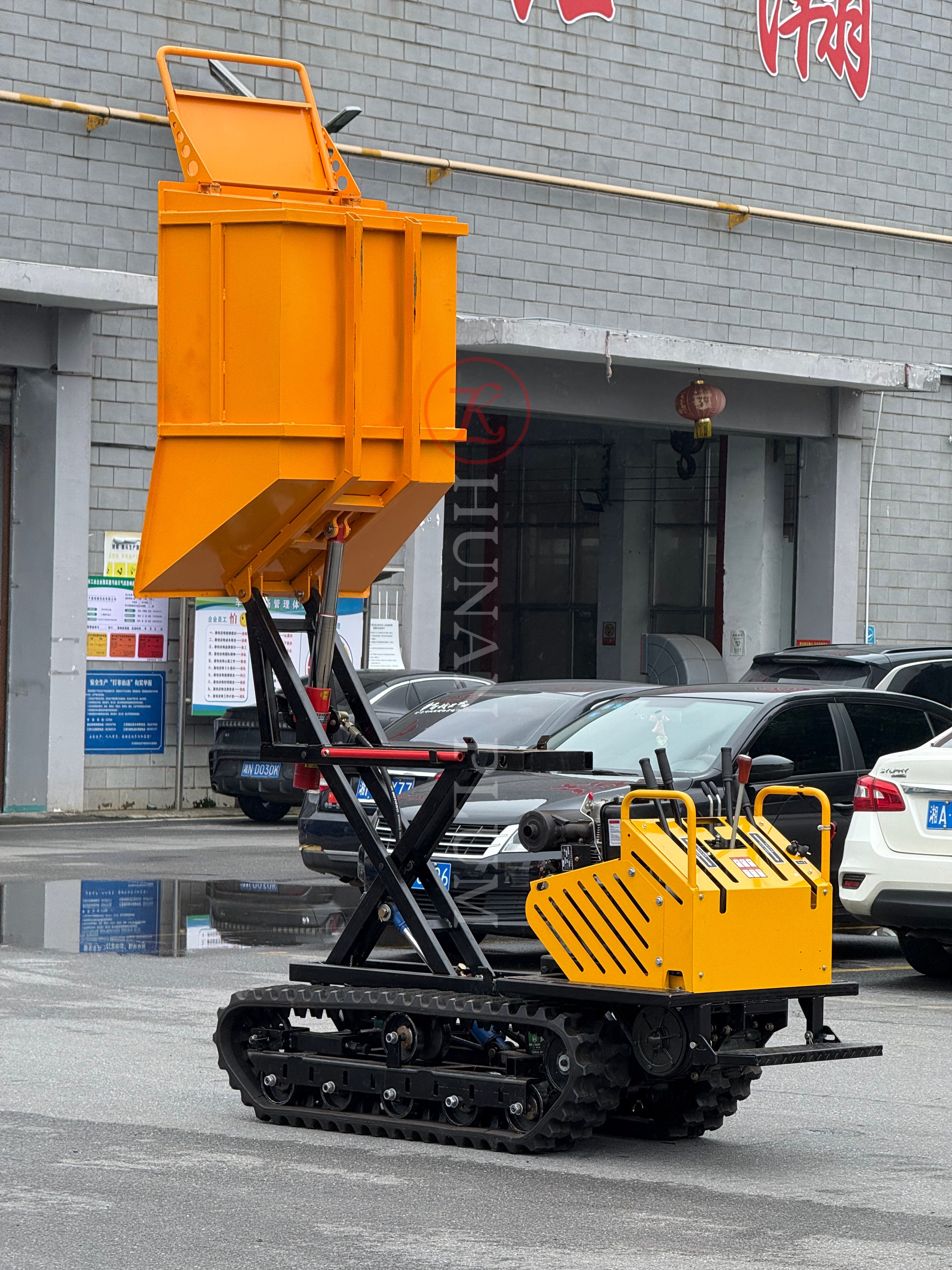 the flexible beast top custom attachments for your crawler carrier chassis