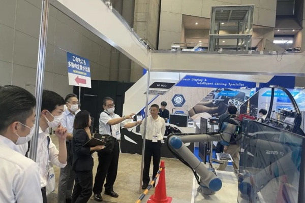 Accelerating Global Expansion: DUCO Cobots Make their Debut at Japan's Automotive Industry Technology Exhibition