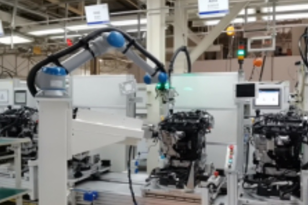 Who Will Lead the Future Battle of "Heavy-Duty" Collaborative Robots?
