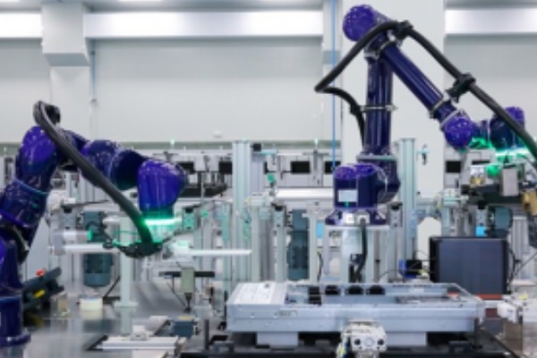 Inteligentna proizvodna baza Straits Nebula