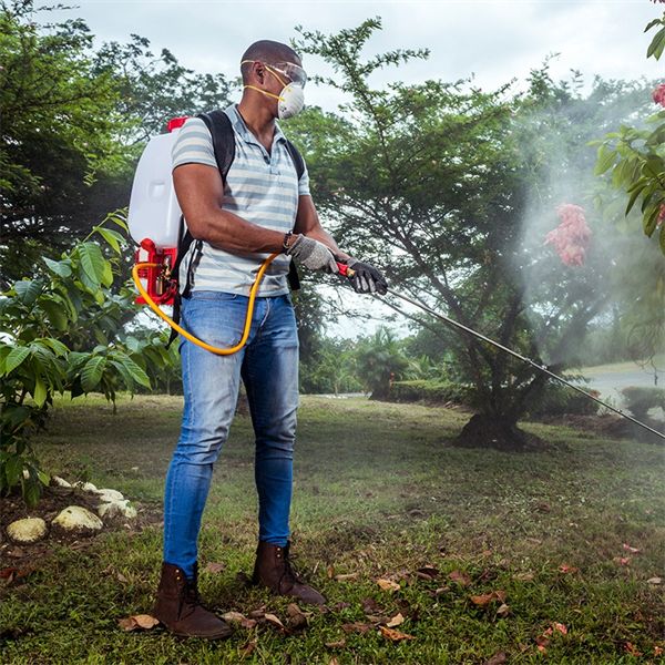 The Convenience of Gas Powered Sprayers