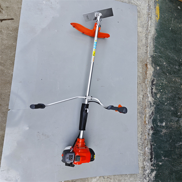 Two Stroke Brush Cutter for All Your Garden Needs