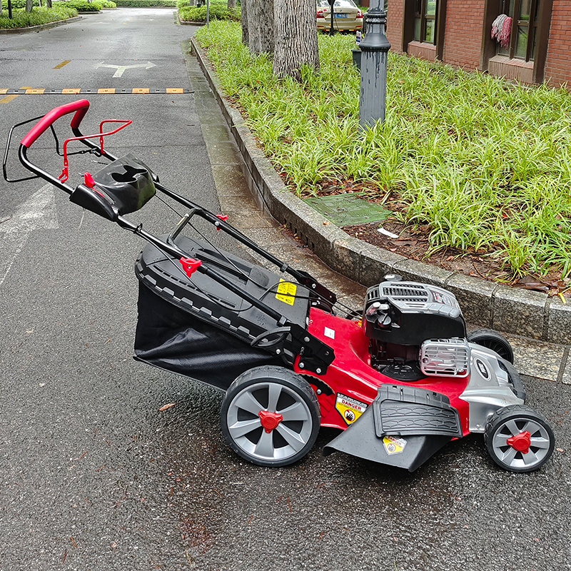 kinds of lawn mowers