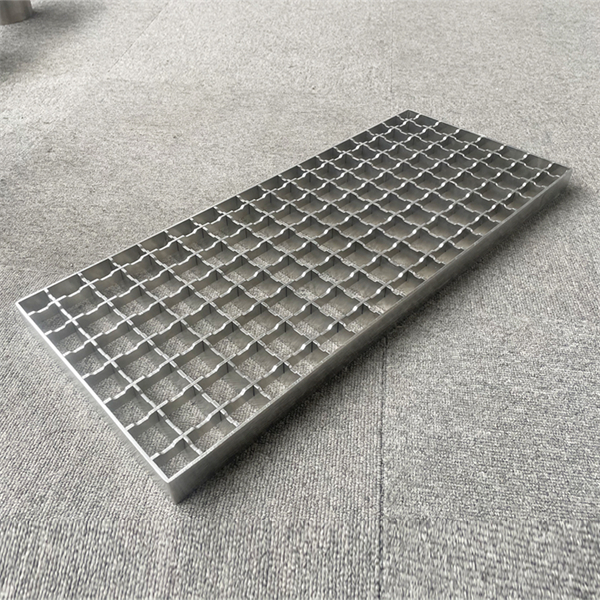 The durability and strength of 8 inch wide trench drains for high traffic areas