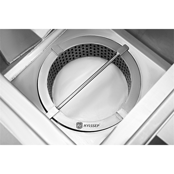 Debe ala gị ka ọ dị ọcha ma kpọọ nkụ site na iji ngwọta ọwa mmiri dị n'ala kwesịrị ekwesị