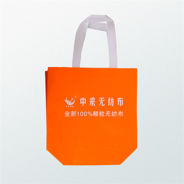 Promote Your Brand and Help the Environment with Custom Totes