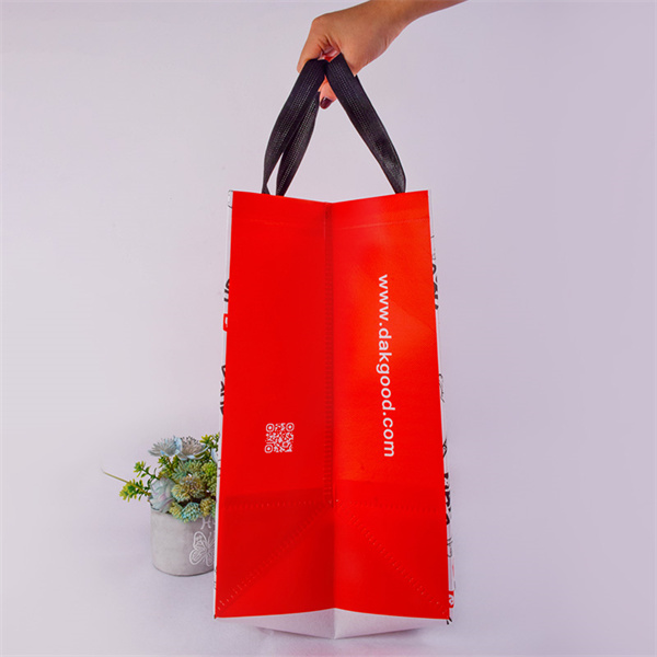 Customize Your Sustainable Shopping Experience with Reusable Bags