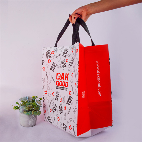 Promote Your Business While Helping the Environment with Custom Printed Reusable Bags
