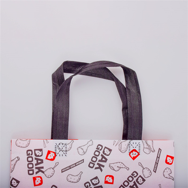 Ditch Single-Use Plastics with Custom Totes