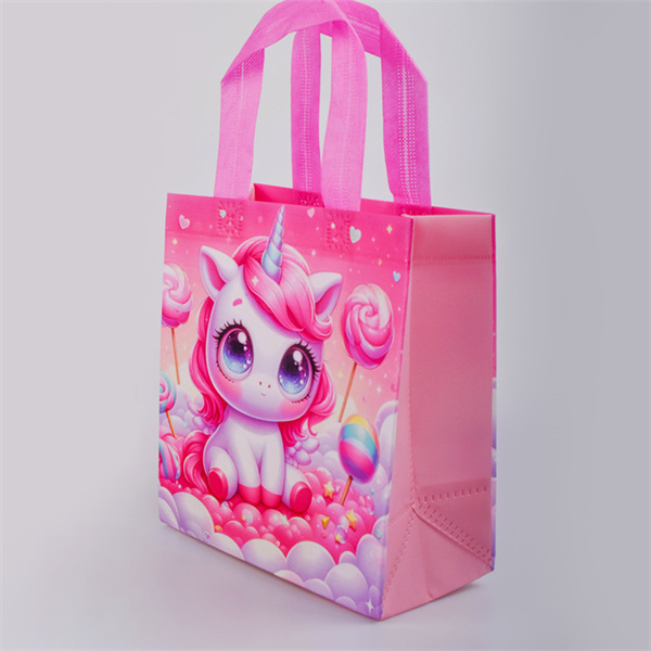 Eco-Friendly Bags That Make a Statement.