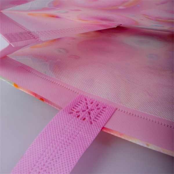 Enjoy Shopping with Cute Reusable Totes.