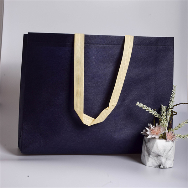 Say goodbye to single-use plastic with eco tote bags