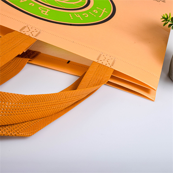 A Look at Environmentally-Safe Bag Materials