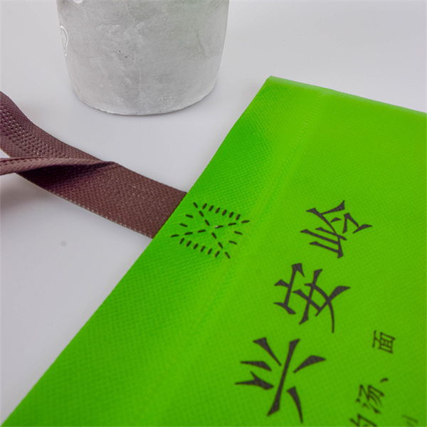 Switch to reusable bags and make a positive impact on the environment