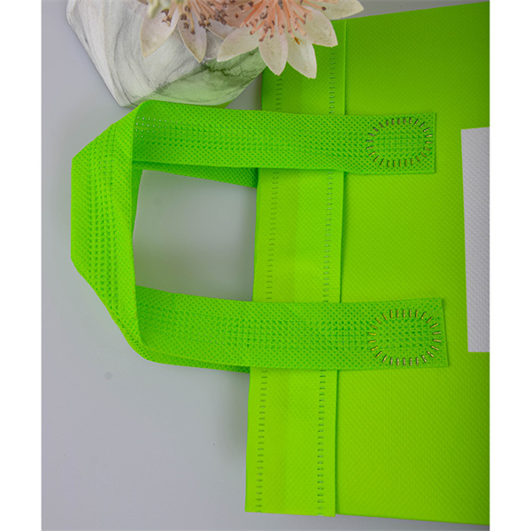 Sustainable shopping made easy with our reusable XL bags