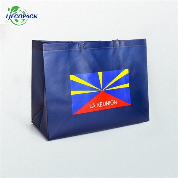 Durable and eco-friendly alternative to plastic bags