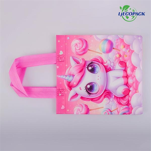 Бо имконоти чопи фармоишӣ ламси шахсӣ илова кунед.
