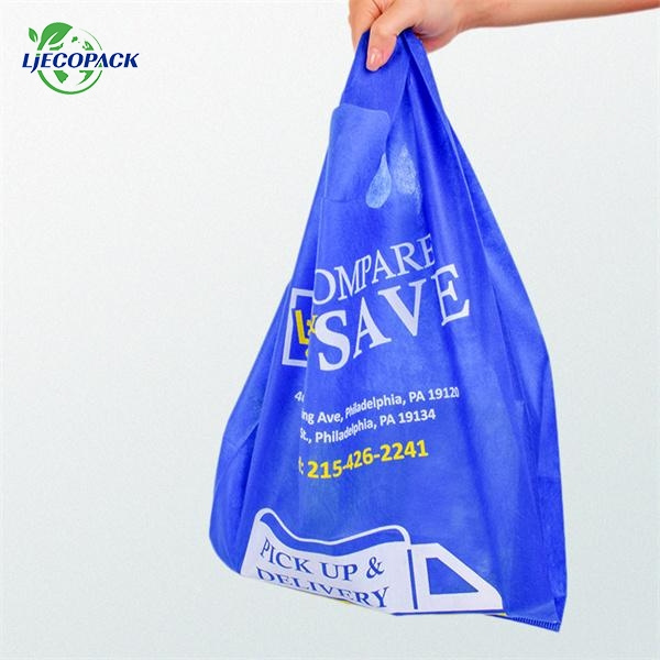 Say goodbye to disposable plastic bags with a chic non woven purse
