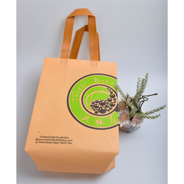 Why Nonwoven Bags are a Must-Have for Your Business