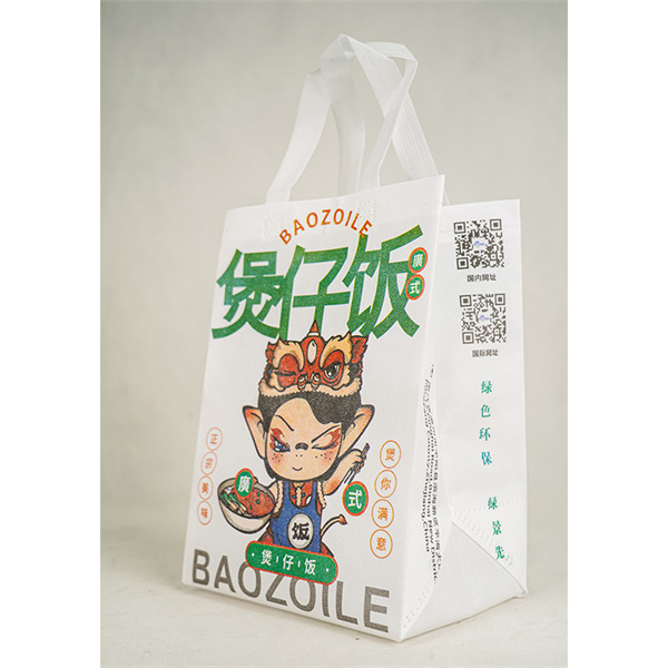 Why More and More People are Choosing Reusable Grocery Bags