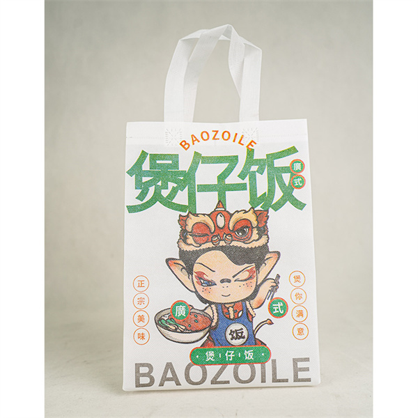The Important Role of Reusable Grocery Bags in Protecting the Environment
