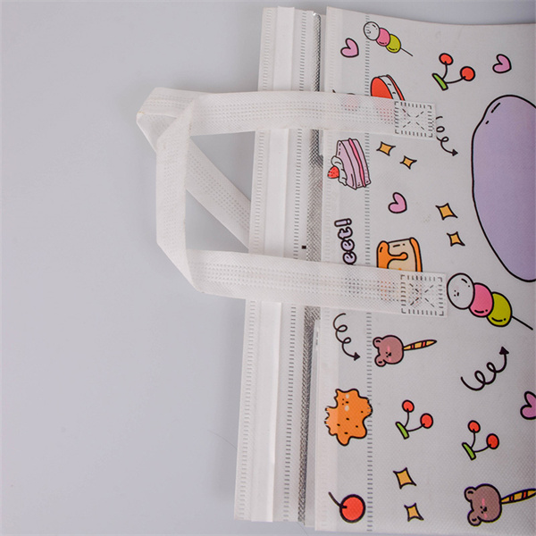 How Reusable Produce Bags Help Save the Plane
