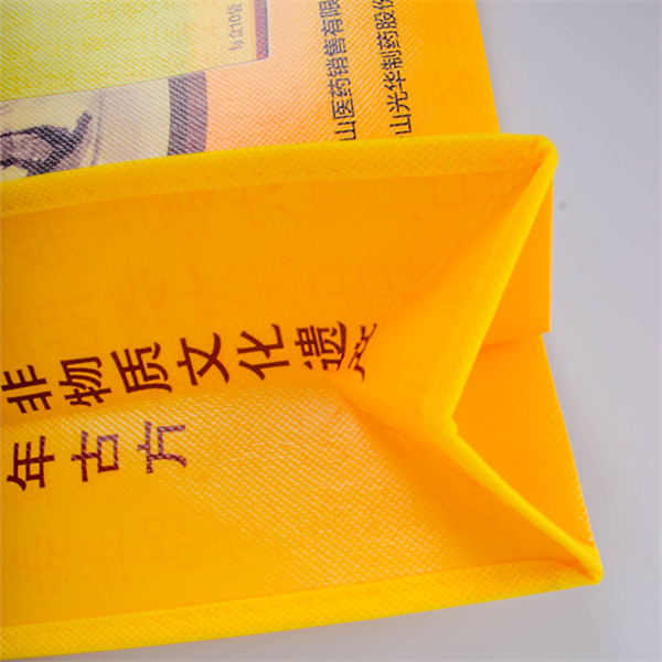 Say goodbye to single-use bags and hello to reusable supermarket totes.