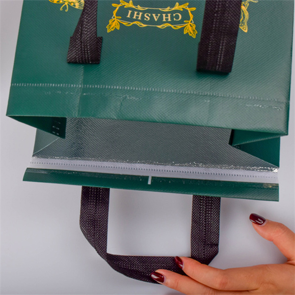 Versatile and convenient, a thermal tote bag is great for school, work, and travel.