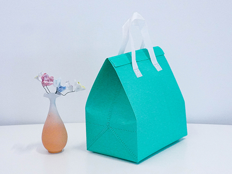 how to clean and maintain reusable thermal bags