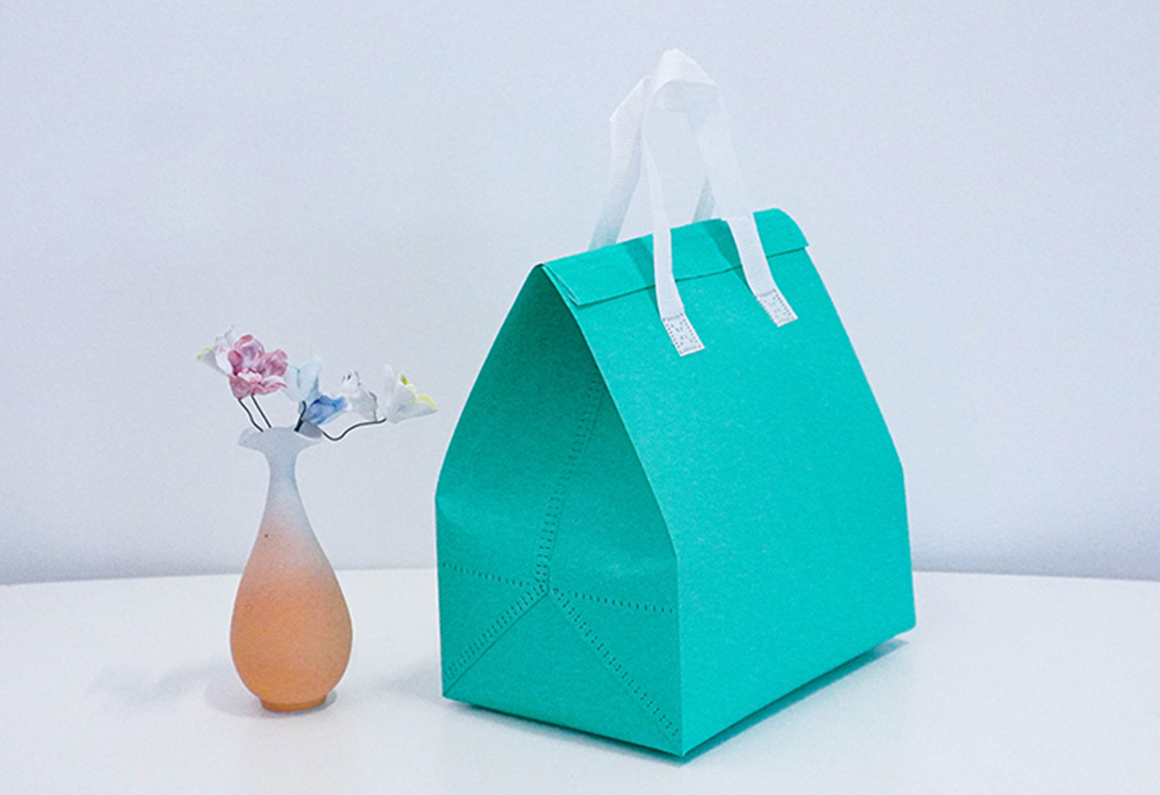 how to clean and maintain reusable thermal bags