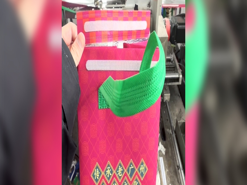 top features to look for in durable shopping bags
