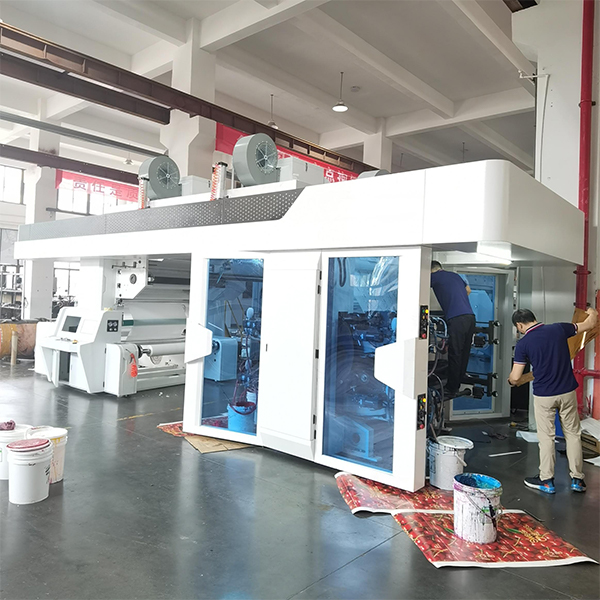 The versatility of a 4-6 color flexographic printing machine for various printing applications