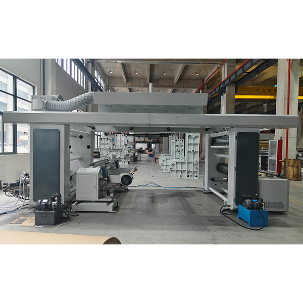 Versatile machine for flexo and offset printing on polythene bags