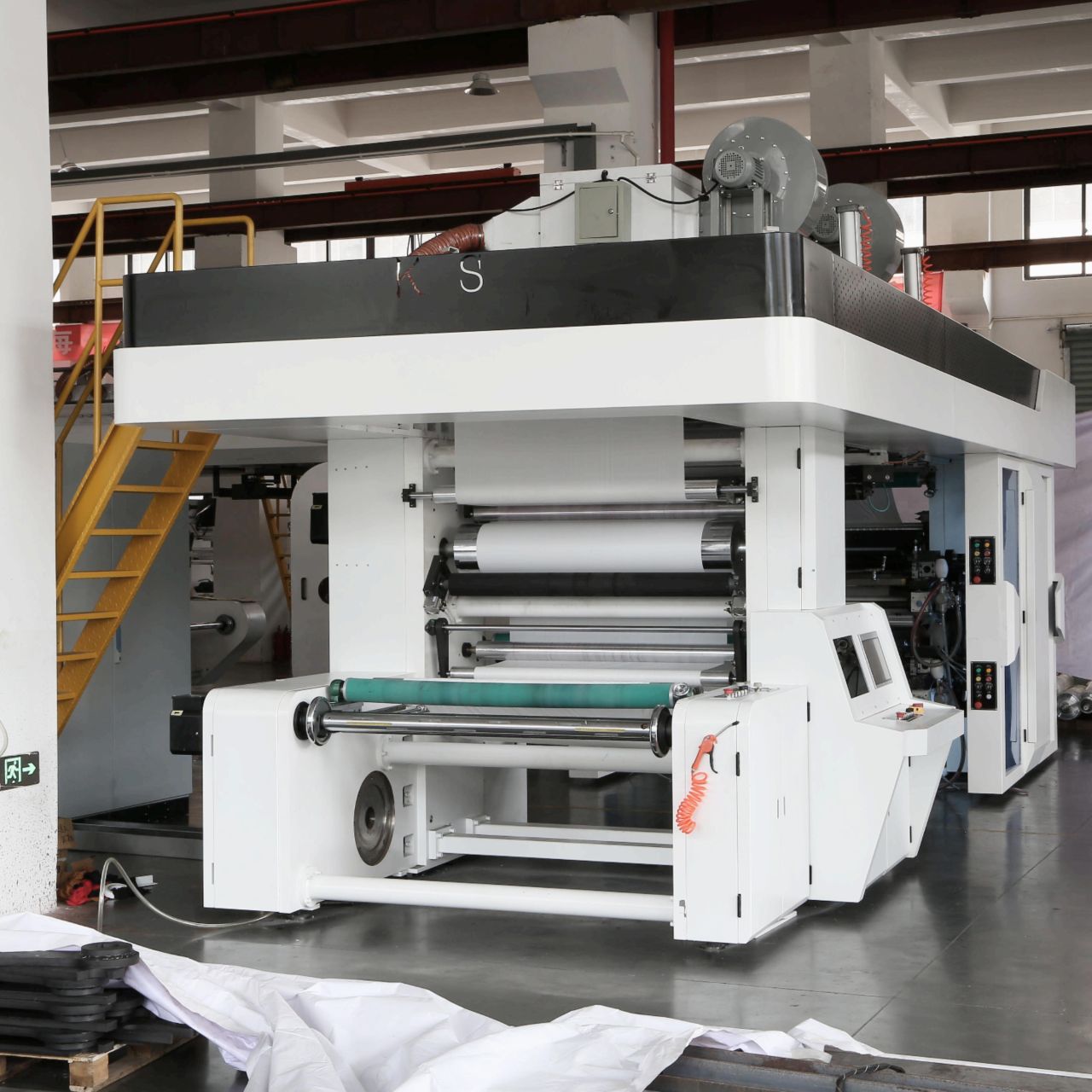 Achieving Precision Printing on Valve Bags for Powder Adhesive with Flexo Technology