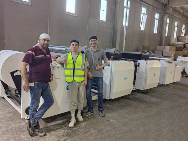 Mesin Cetak Flexo Tipe Petal 4 Warna untuk Kertas Tiping Rokok di Turki