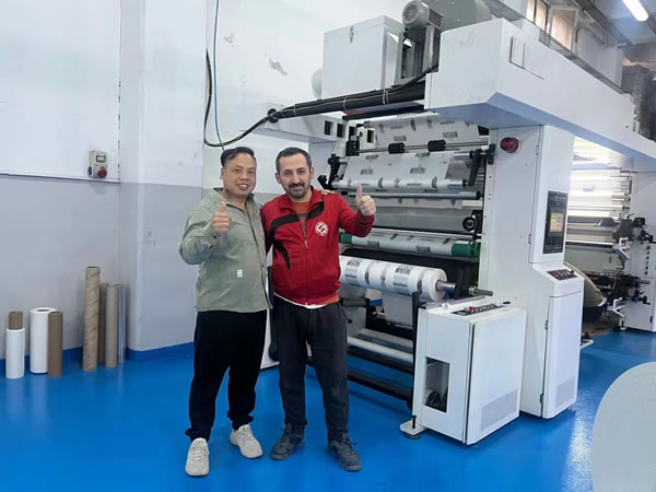 Mesin Cetak Flexo Tipe Tumpukan 4 Warna untuk Kertas Pembungkus Hamburger dan Wadah Kertas di Turki