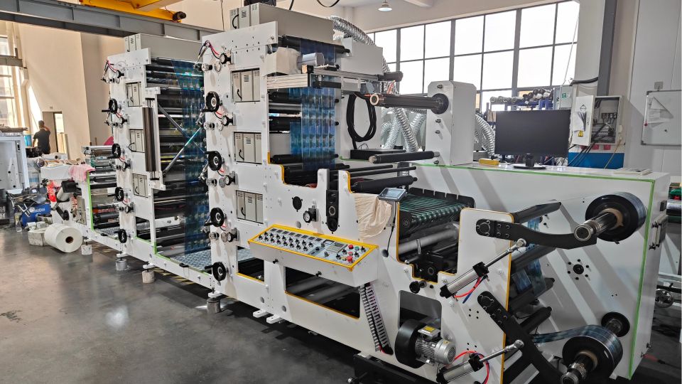 4-Vertical Flexographic Press for Drinking Water Bottle Label