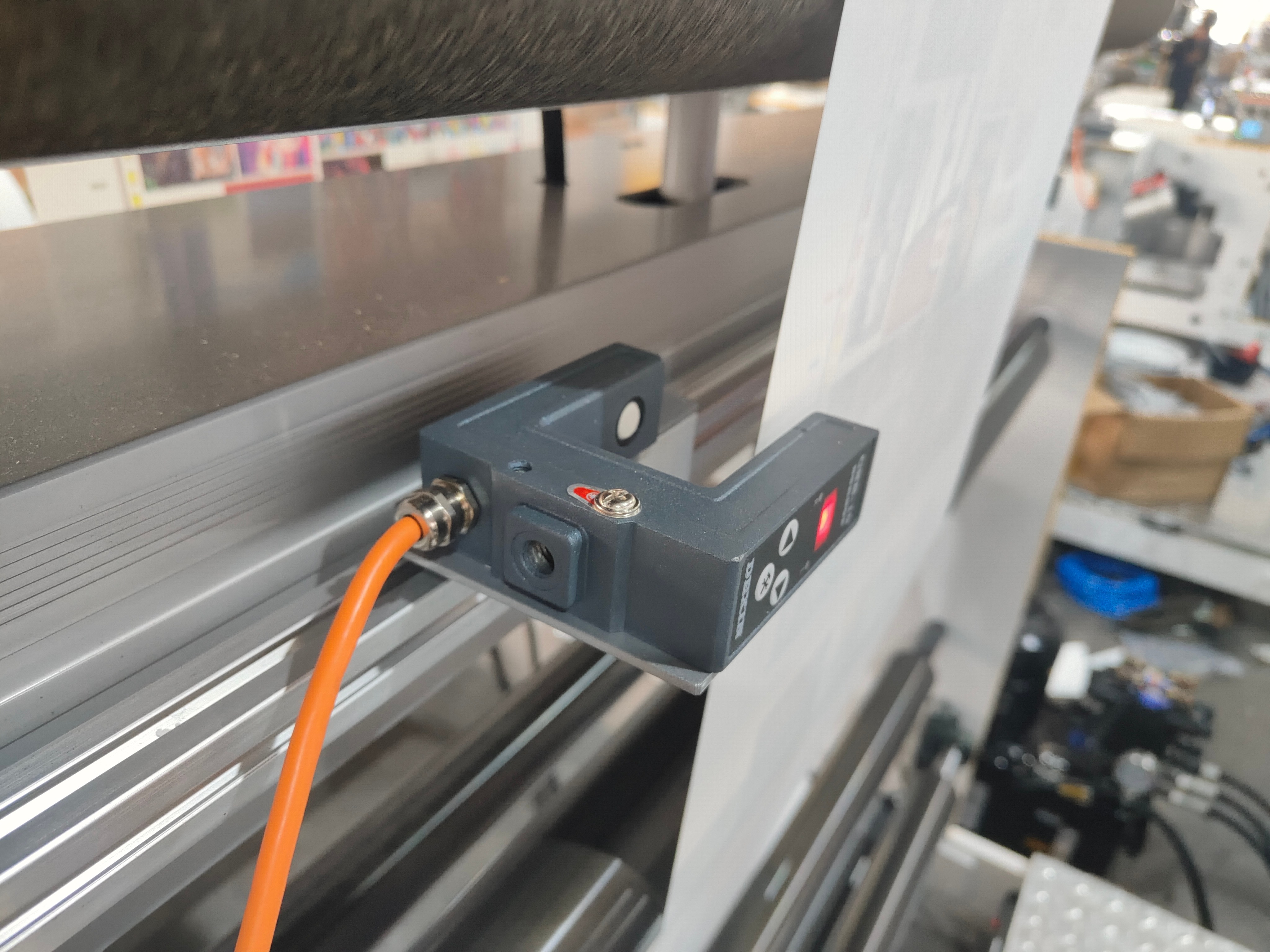 Auto Web Guide System undefined