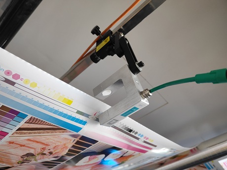 Auto Web Guide System