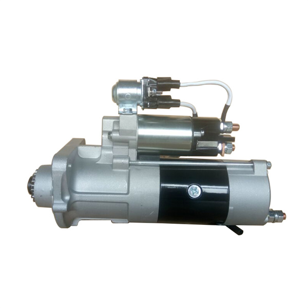 Understanding the role of the starter motor in your Renault's engine system