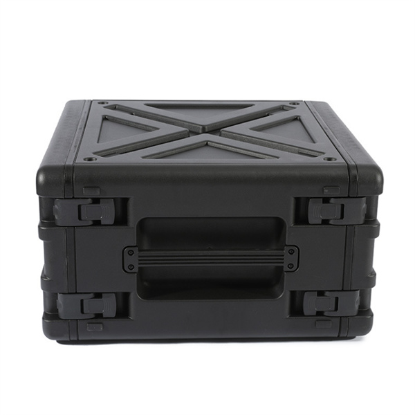 Customizable interior layout to fit your specific 6u setup