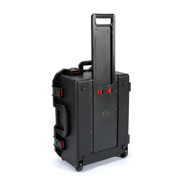 Must-Have Camera Cases for Travelers