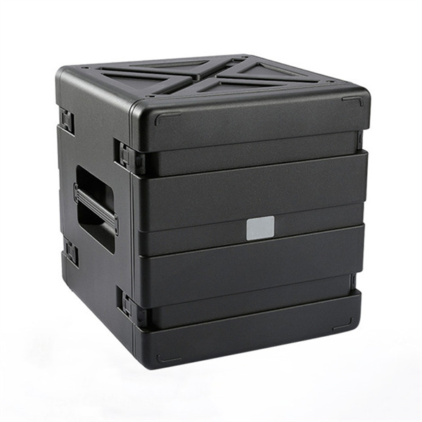 State urganizati è efficienti cù l'ampio spaziu di almacenamentu di Hardcase Power 10u.