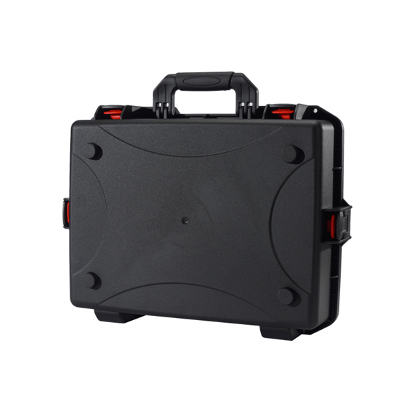 Capture Stunning Outdoor Shots with a Hiking Camera Case by Your Side